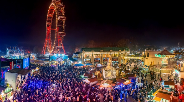 teaserwintermarktbescherungsilvester © Wintermarkt am Riesenradplatz_Julius Silver